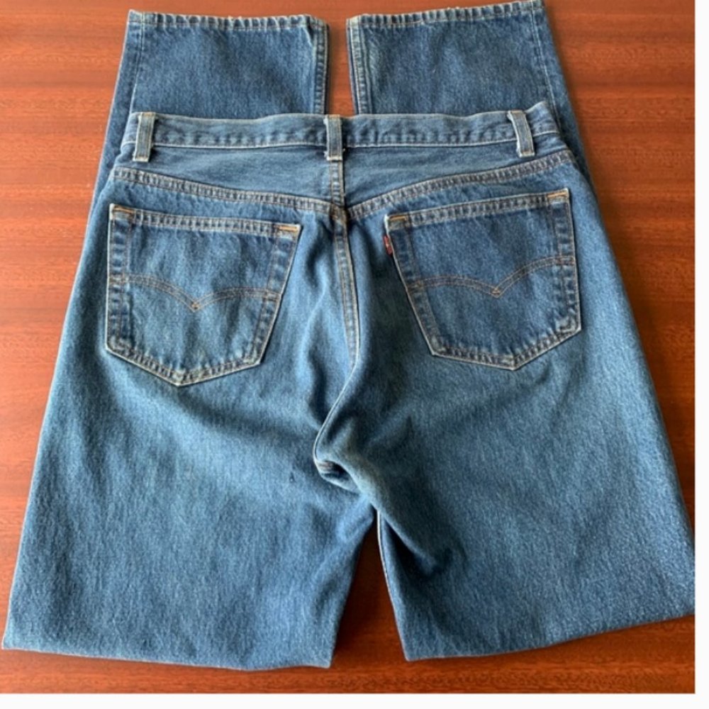 Vintage Women’s 501 Levi's Mom Jeans Made in USA - Picture 5 of 8